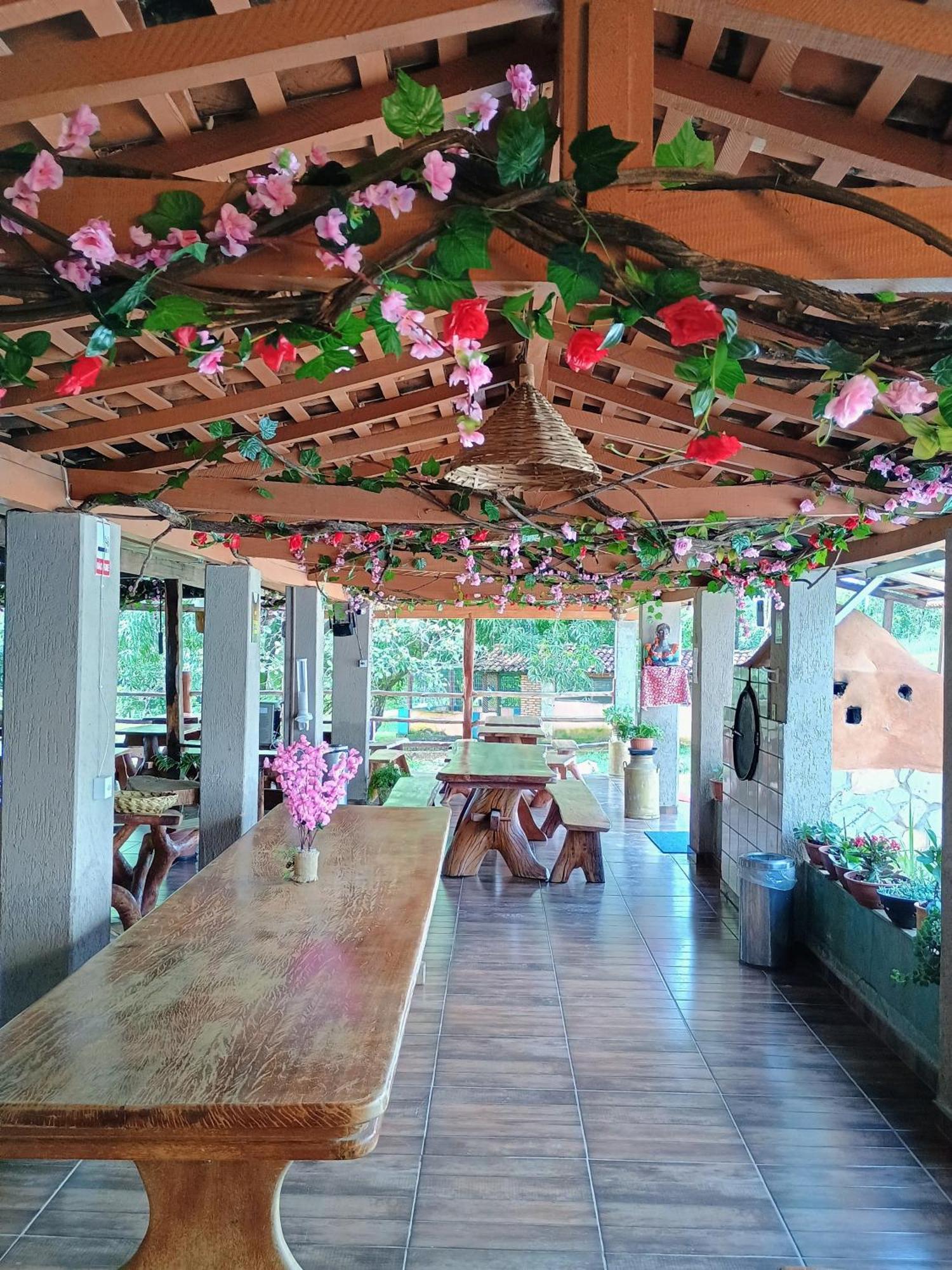 Aguas Vivas Hotel Fazenda Pirenopolis Luaran gambar